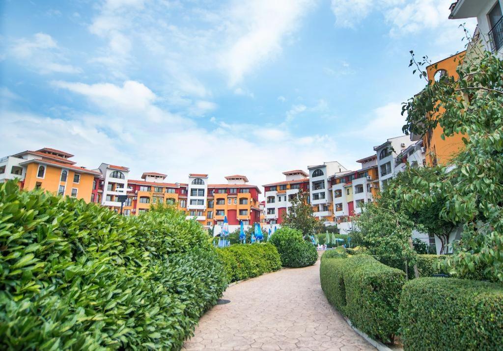Аpartments Comfort -Marina Cape Aheloy Exterior photo